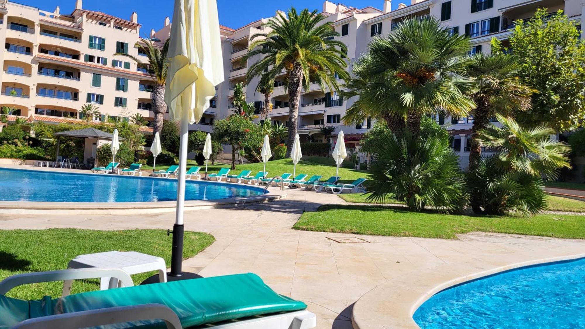 Luxury Apartment Near Cascais Town & Marina エクステリア 写真